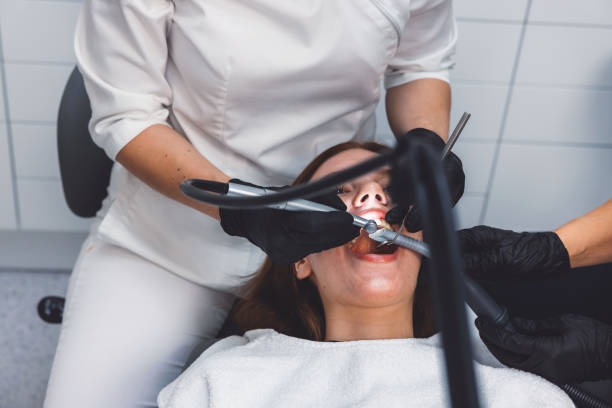 Best Emergency Root Canal Treatment in Sleepy Hollow, IL